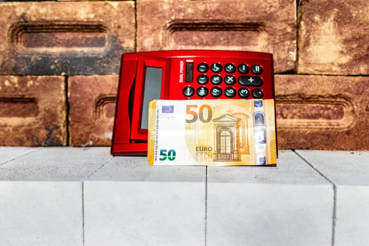 9 Tips for Building Long-Term Financial Security